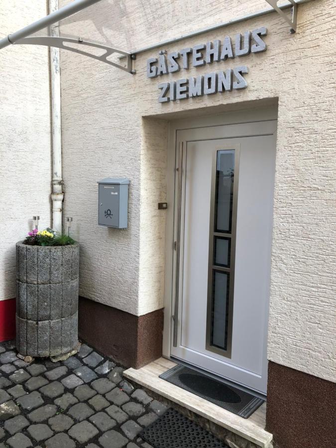 Gaestehaus Ziemons 科赫姆 外观 照片