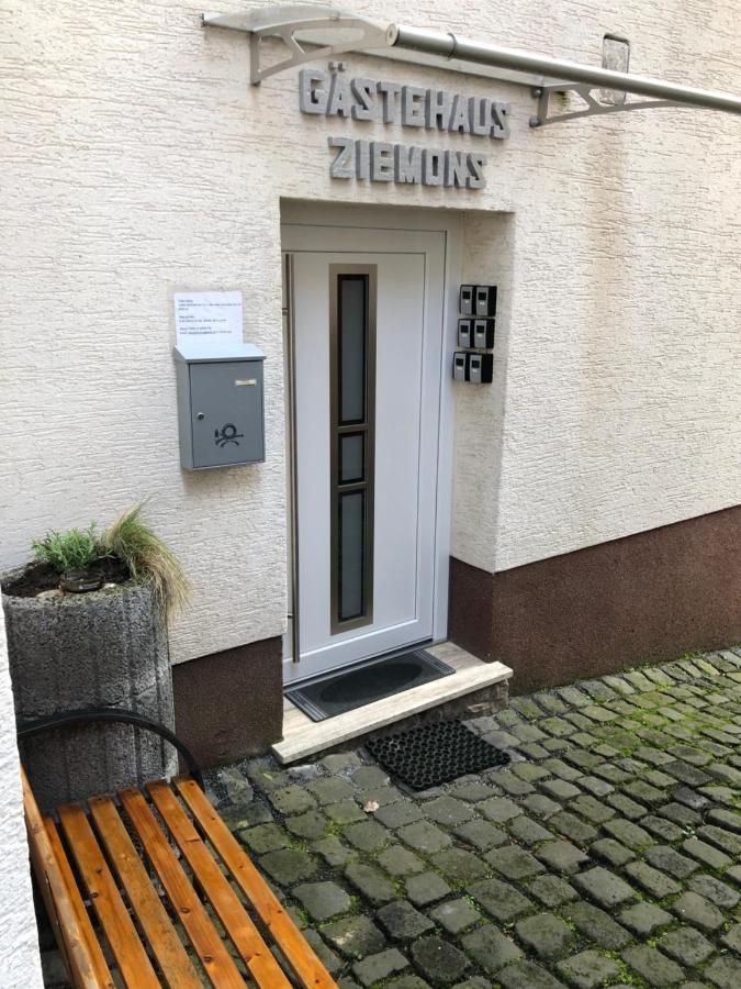 Gaestehaus Ziemons 科赫姆 外观 照片